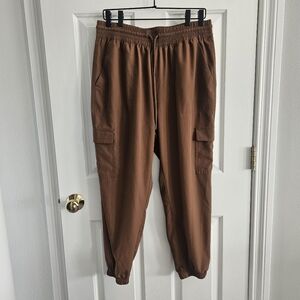 NWOT Old Navy Stretch Tech Cargo Joggers